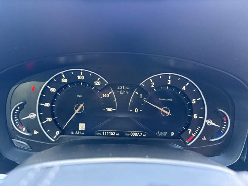 Used 2019 BMW 530i w/ Luxury Package image 26