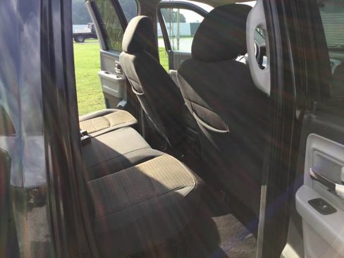 Used 2010 Dodge Ram 1500 Truck SLT w/ Luxury Group image 16