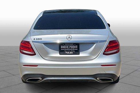 Used 2020 Mercedes-Benz E 350 Sedan image 4