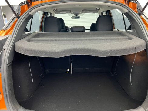 Used 2020 Nissan Kicks SR image 43
