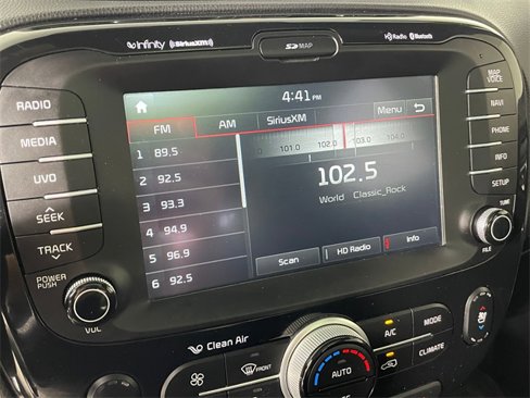 Used 2015 Kia Soul ! w/ Sun & Sound Package image 8