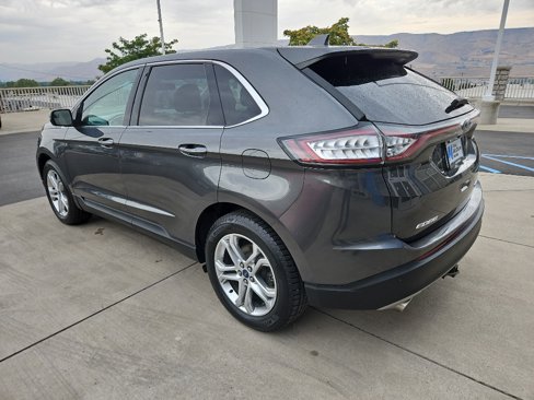 Used 2018 Ford Edge Titanium image 7