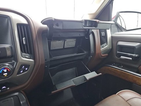 Used 2016 Chevrolet Silverado 1500 High Country w/ High Country Premium Package image 30
