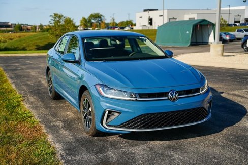 New 2025 Volkswagen Jetta S image 38