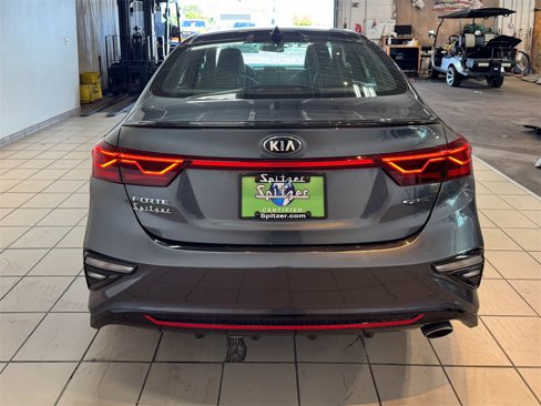 Used 2020 Kia Forte GT-Line w/ GT-Line Premium Package image 9