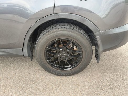 Used 2015 Toyota RAV4 XLE image 25