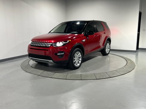 Used 2018 Land Rover Discovery Sport HSE image 2