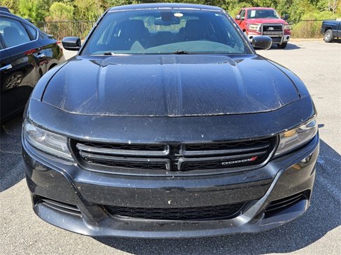 Used 2016 Dodge Charger SXT image 2