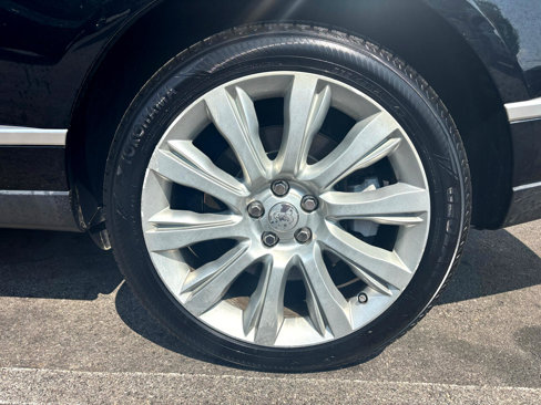 Used 2015 Land Rover Range Rover Supercharged image 14