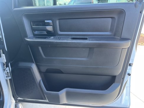 Used 2019 RAM 1500 Tradesman w/ Popular Equipment Group image 28