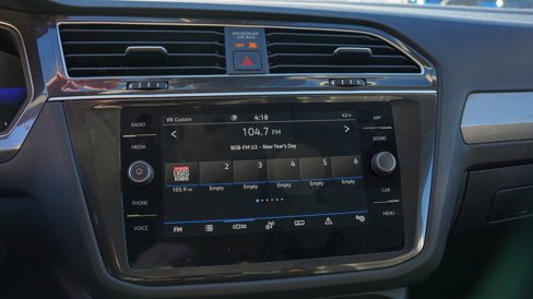 Used 2024 Volkswagen Tiguan SE image 18