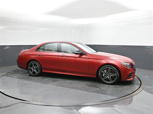 Certified 2018 Mercedes-Benz E 300 image 17