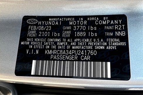 Used 2023 Hyundai Venue SEL w/ Cargo Package image 17
