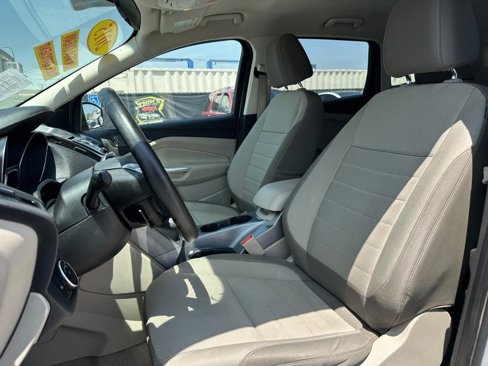 Used 2015 Ford Escape SE image 18
