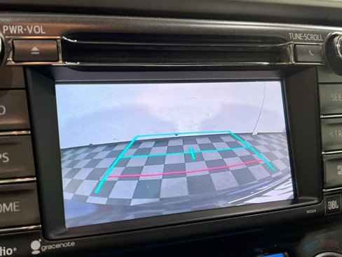 Used 2015 Toyota RAV4 Limited image 26