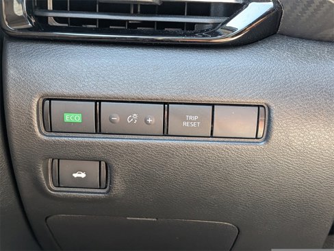 Used 2024 Nissan Sentra SR w/ SR Premium Package image 23