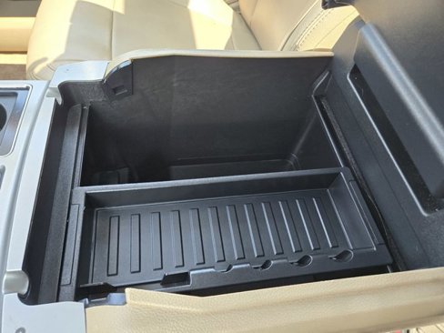 Used 2015 Ford F150 Lariat w/ Equipment Group 502A Luxury image 12