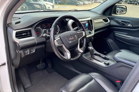Used 2019 GMC Acadia SLT w/ Black Edition image 16