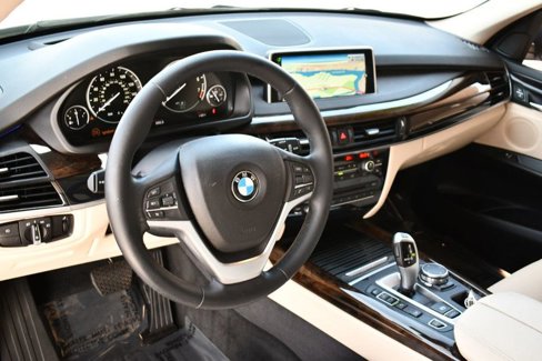 Used 2016 BMW X5 xDrive40e image 12