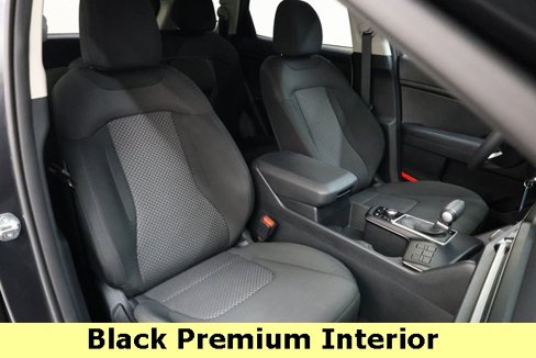 Used 2025 Kia Sportage LX image 10