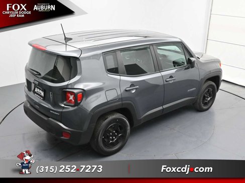 Used 2022 Jeep Renegade Sport image 27