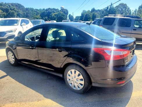 Used 2012 Ford Focus SE image 10