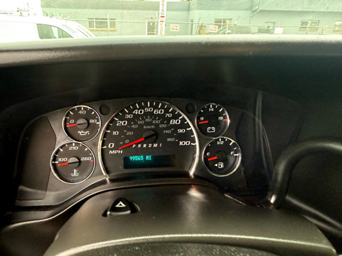 Used 2017 Chevrolet Express 2500 image 14