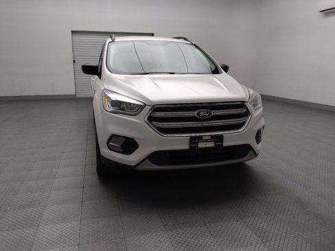 Used 2017 Ford Escape SE w/ Equipment Group 201A image 14