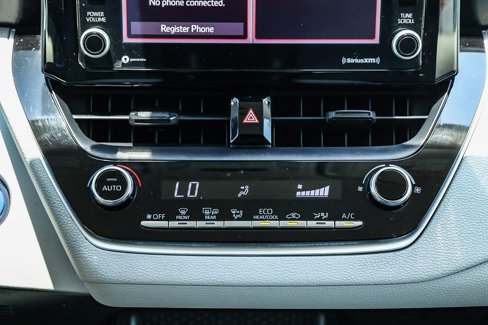 Used 2022 Toyota Corolla LE image 21