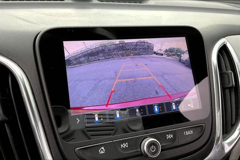 Used 2020 Chevrolet Equinox Premier image 11