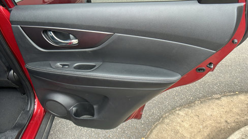 Used 2016 Nissan Rogue S w/ Appearance Package image 20