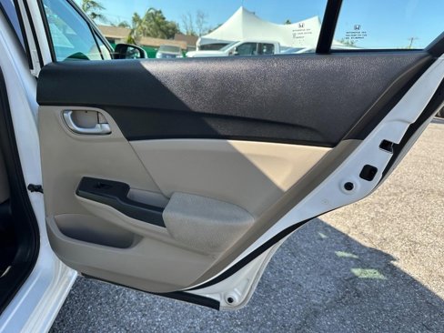 Used 2013 Honda Civic LX image 28