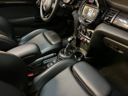 Used 2016 MINI Cooper S image 15