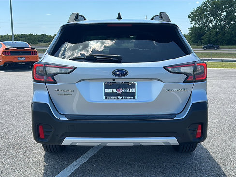 Used 2020 Subaru Outback Limited w/ Popular Package #2 image 7