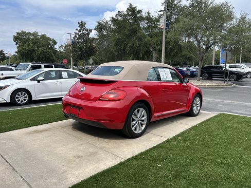 Used 2014 Volkswagen Beetle TDI image 7