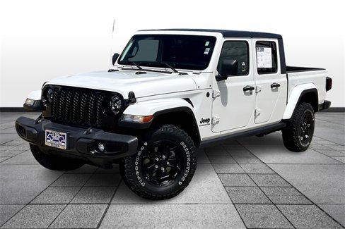 Used 2021 Jeep Gladiator Willys image 2