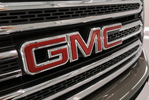 Used 2017 GMC Canyon SLT w/ Driver Alert Package image 31