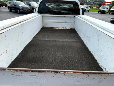 Used 2005 Ford F350 XL image 12
