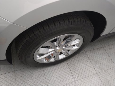 Used 2019 Chevrolet Equinox LT image 31