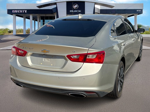 Used 2016 Chevrolet Malibu LT image 2