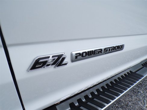 Used 2020 Ford F350 Lariat w/ Lariat Ultimate Package image 18