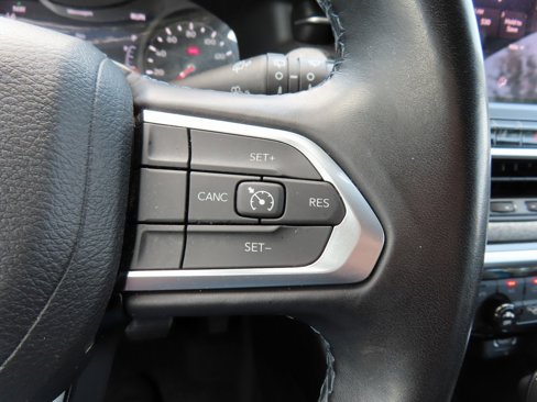 Used 2022 Jeep Compass Latitude w/ Convenience Group image 19