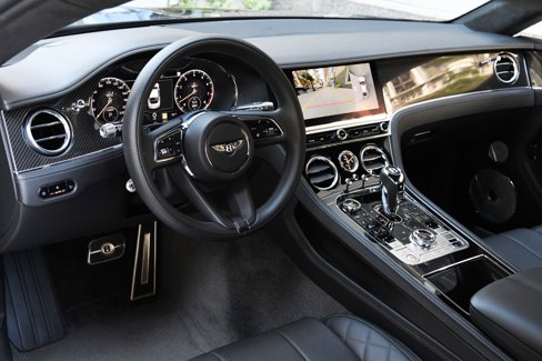 Used 2022 Bentley Continental GT image 12
