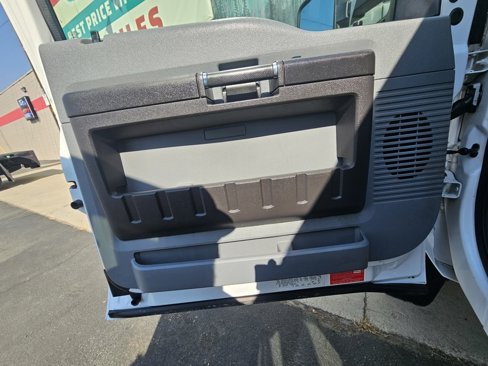 Used 2015 Ford F550 4x4 SuperCab Super Duty image 23