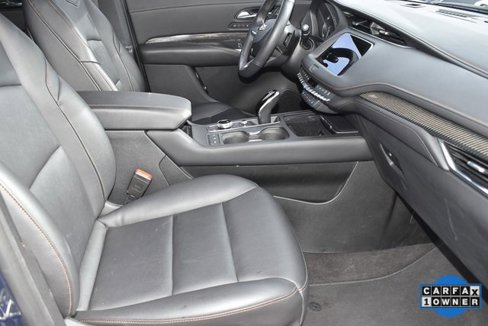 Certified 2022 Cadillac XT4 Sport w/ Cold Weather Package image 9