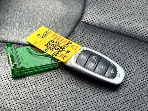 Used 2023 Hyundai Santa Fe SEL w/ Premium Package image 30