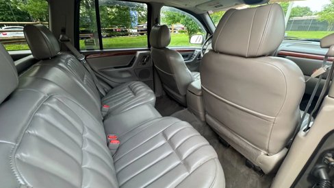 Used 1999 Jeep Grand Cherokee Limited image 25