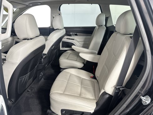 Used 2021 Kia Telluride EX w/ EX Premium Package image 7