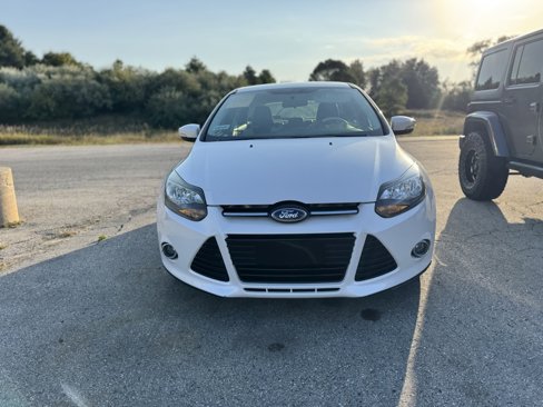 Used 2013 Ford Focus Titanium image 4