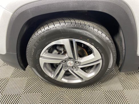 Used 2020 GMC Terrain SLT image 12